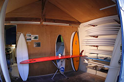 Atelier de shape, planches de surf sur mesure, Anglet